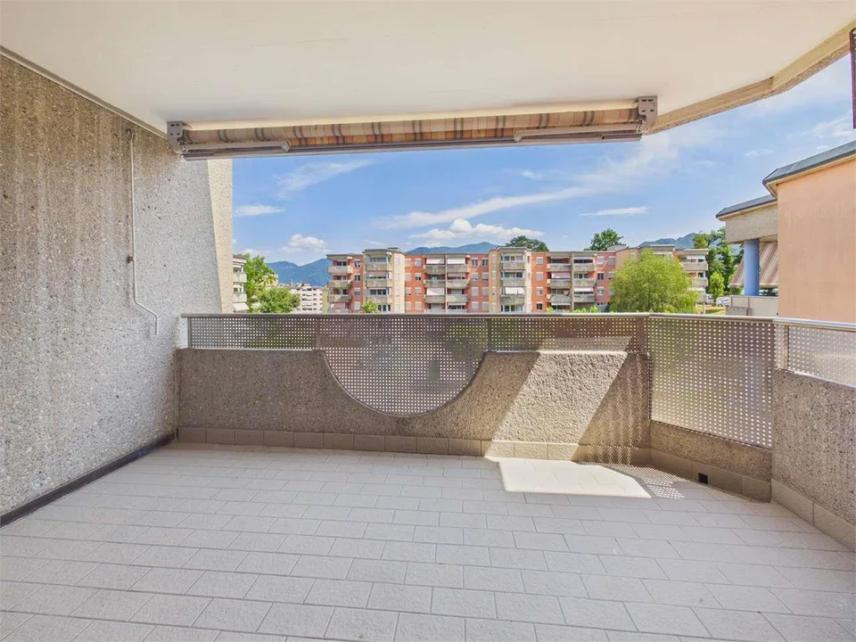 Appartement moderne de 3,5 pièces dans les combles