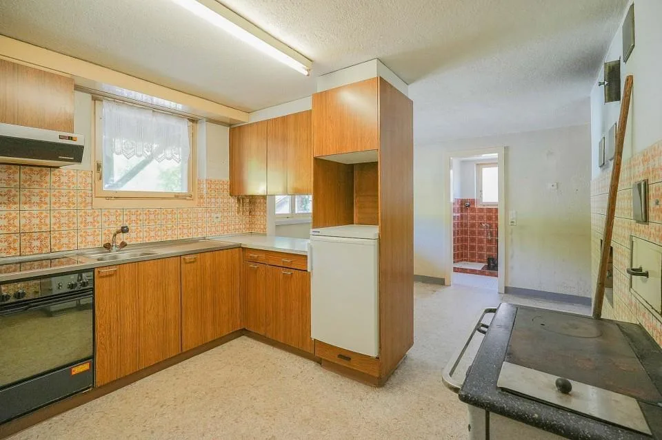 Für Macher und Individualisten:  Umbauobjekt mit ca. 1‘900 m² Land