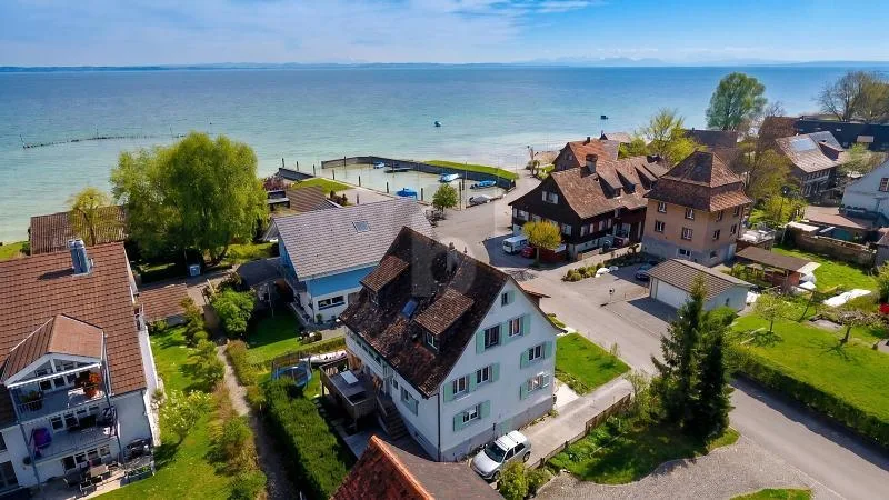 FERIENFEELING MIT GARTEN-IDYLLE AM SEE