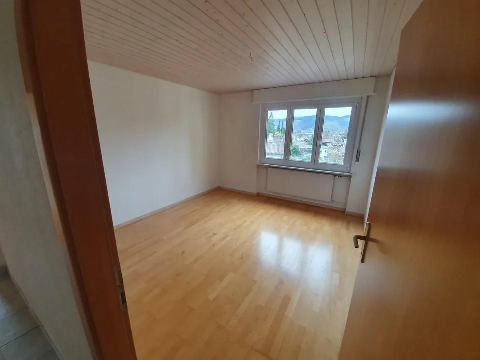 Appartement de 4 pièces avec balcon à Bassecourt