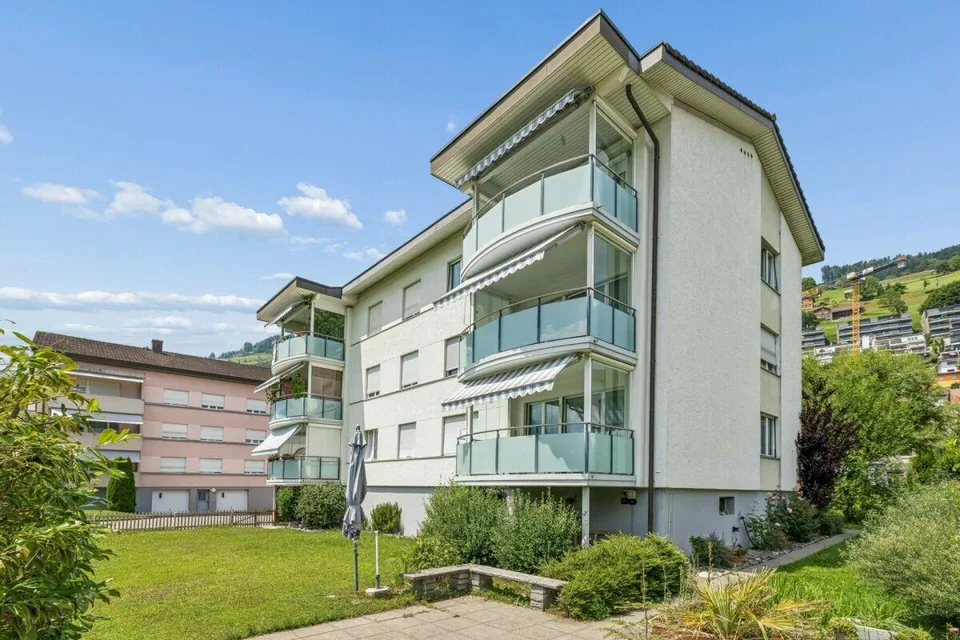 Mehrfamilienhaus | Baulandgrundstück mit Potenzial - Verkauf im Bie...