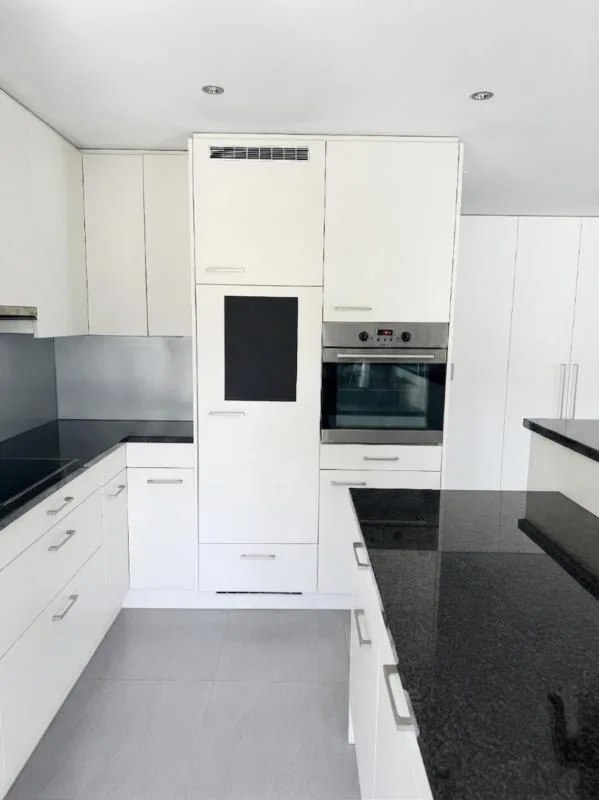 4.5-Zimmerwohnung 1. OG mitte