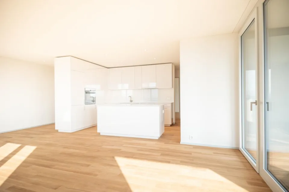 Moderne Wohnung mit See- & Bergsicht
