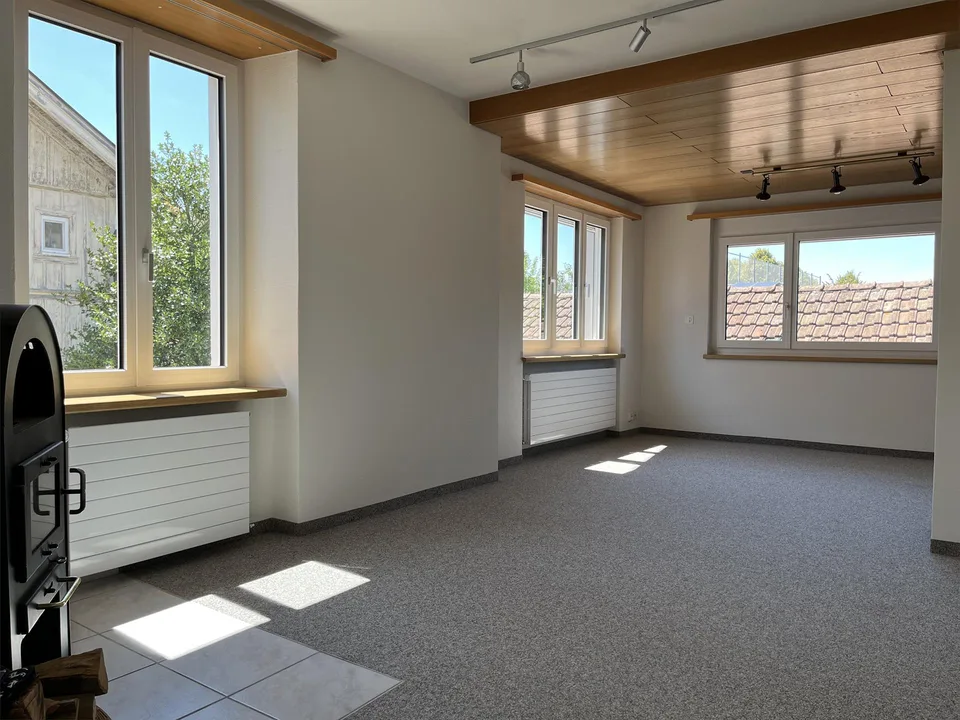 Charmante 4-Zimmer-, Altbauwohnung im renovierten Altbau in Sissach