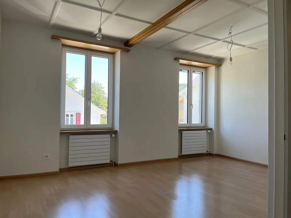 Charmante 4-Zimmer-, Altbauwohnung im renovierten Altbau in Sissach – Foto 9 von 19