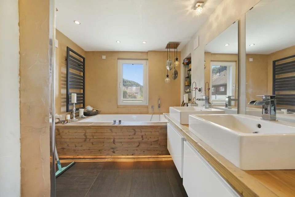 Il fascino incontra il comfort - la tua casa rinnovata con stile con piscina a Bischofszell – foto 24 di 30