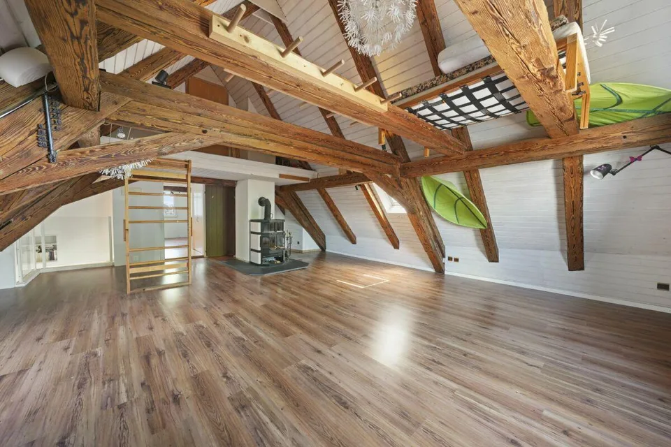 Il fascino incontra il comfort - la tua casa rinnovata con stile con piscina a Bischofszell – foto 22 di 30