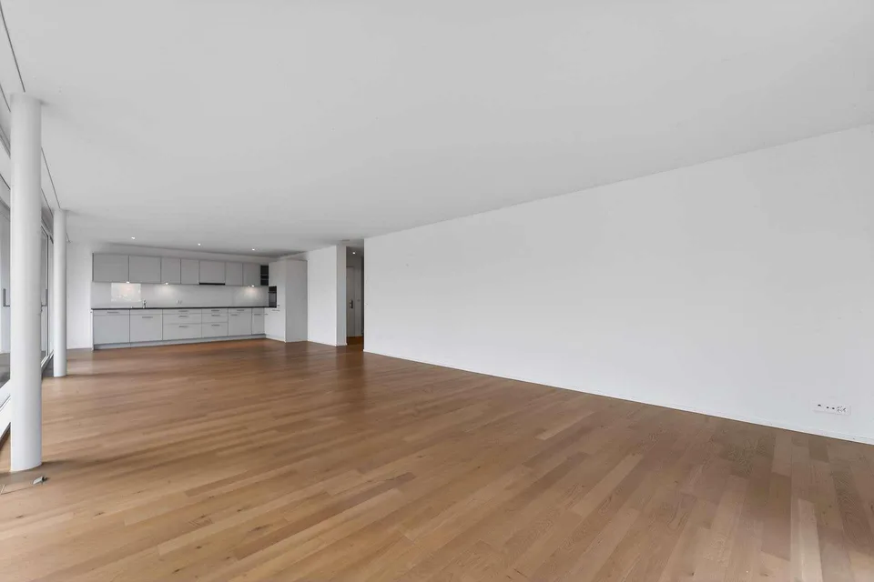 Viel Platz zum Leben - grosse 4.5 Zimmerwohnung mit Terrasse