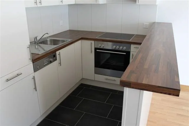 Schöne 3.5 Zimmer Eck Wohnung zu vermieten