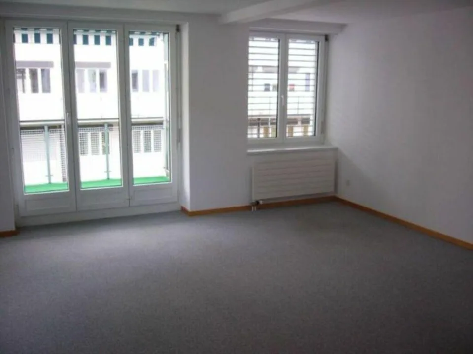 Appartamento di 2.5 locali al piano rialzato nel quartiere Heiligkreuz