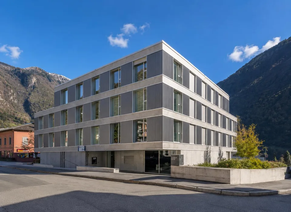 Uffici in spazio professionale condiviso a Grono (GR)
