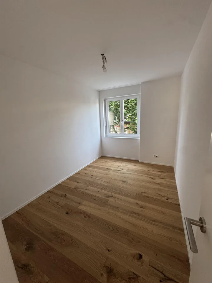 Moderne 4.5 Zimmerwohnung zu vermieten