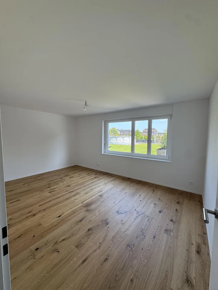Moderne 4.5 Zimmerwohnung zu vermieten