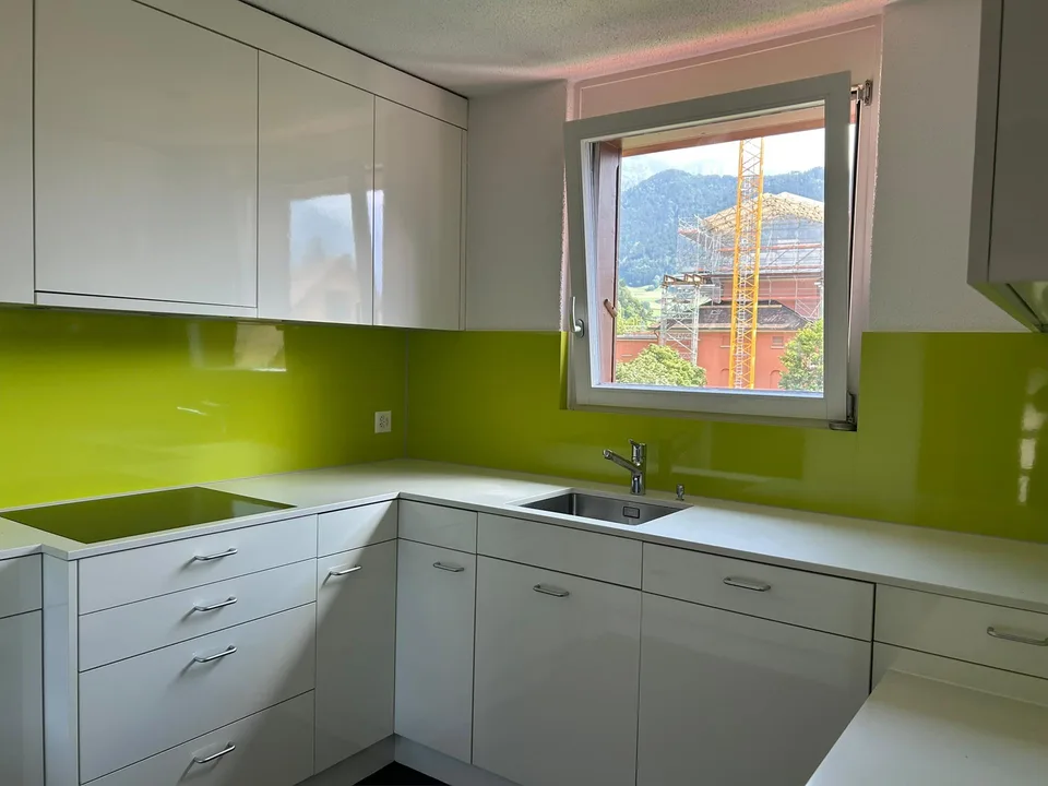 Zentrale 4-Zimmer-Wohnung mit privatem Garten & eigener Waschmaschine