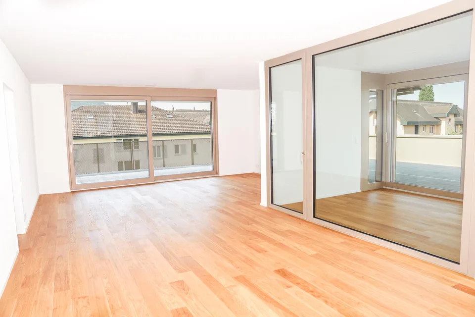 Schöne, moderne Wohnung an zentraler Lage mit traumhafter Terrasse
