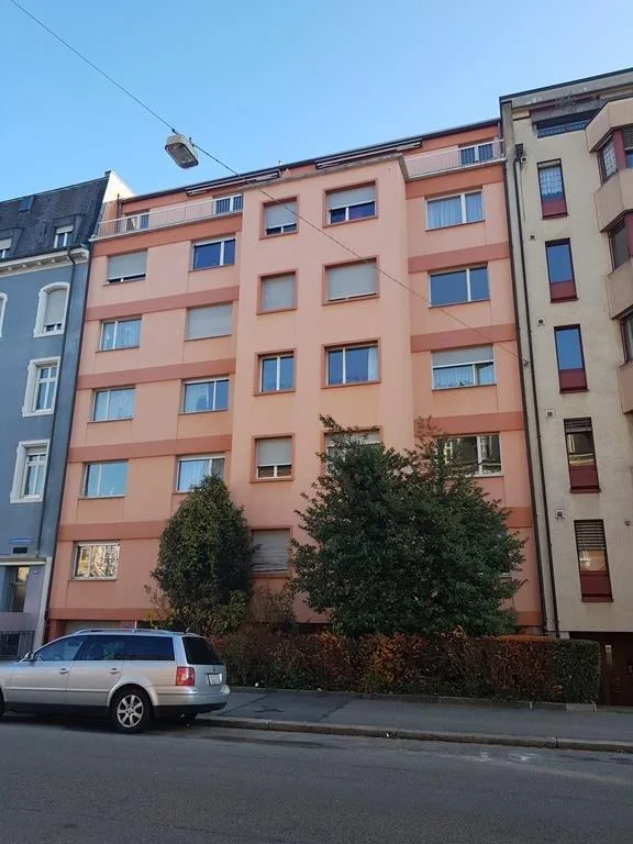 Heller Hobbyraum mit Balkon im 5. OG - keine Wohngelegenheit