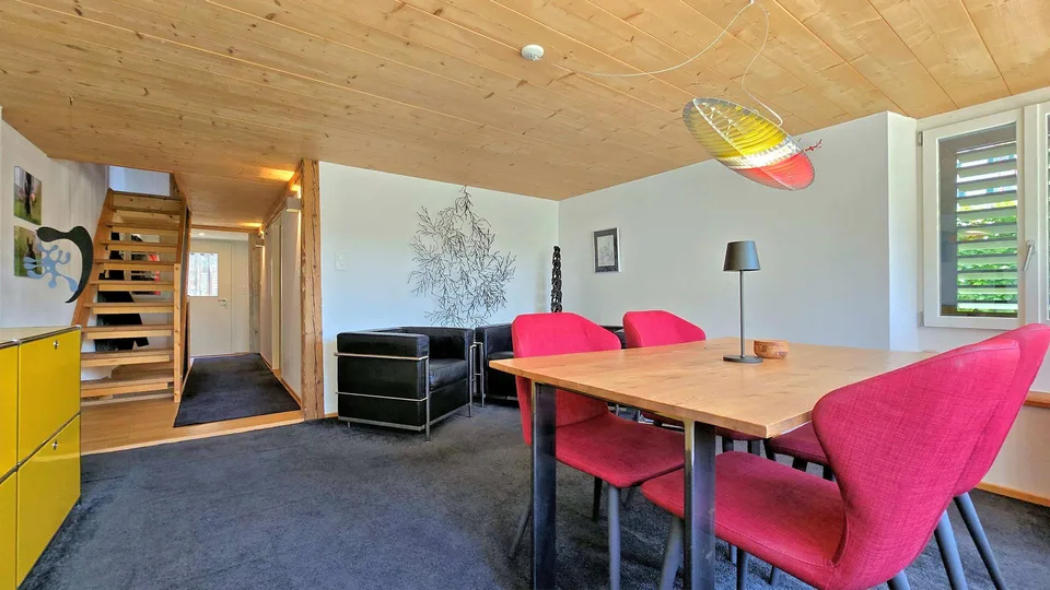 Komplett renoviert und stilvoll ausgebaut