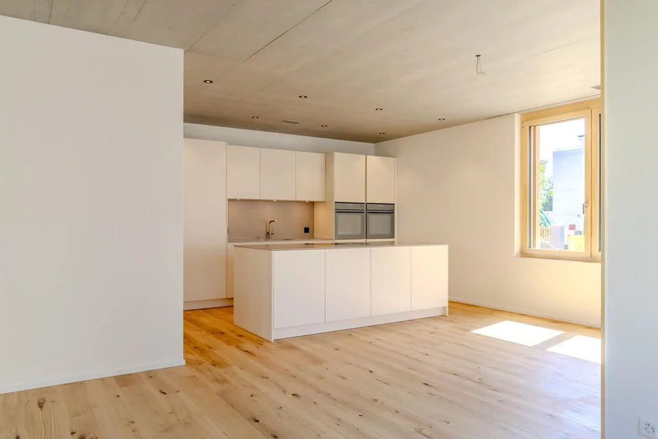 170 m² Gartenwohnung mit separatem Homeoffice / Atelierraum