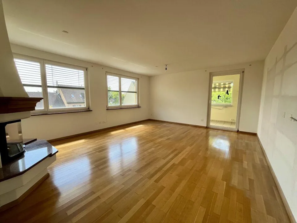 Sonnige 2.5-Zimmer-Wohnung in Birsfelden