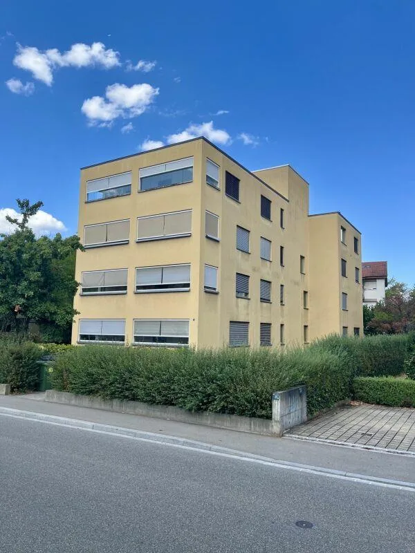 Sonnige 2.5-Zimmer-Wohnung in Birsfelden