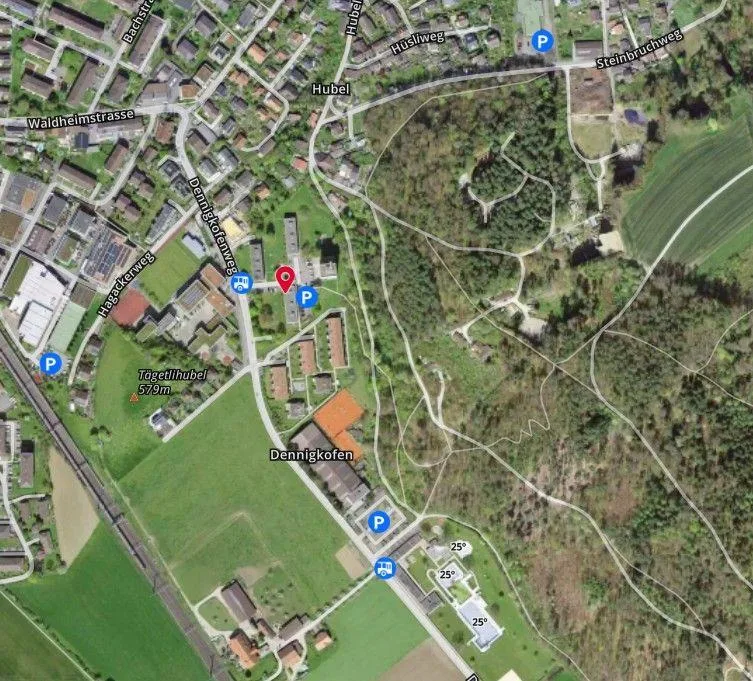 *Wohnung im 4. OG mit Autoeinstellplatz*