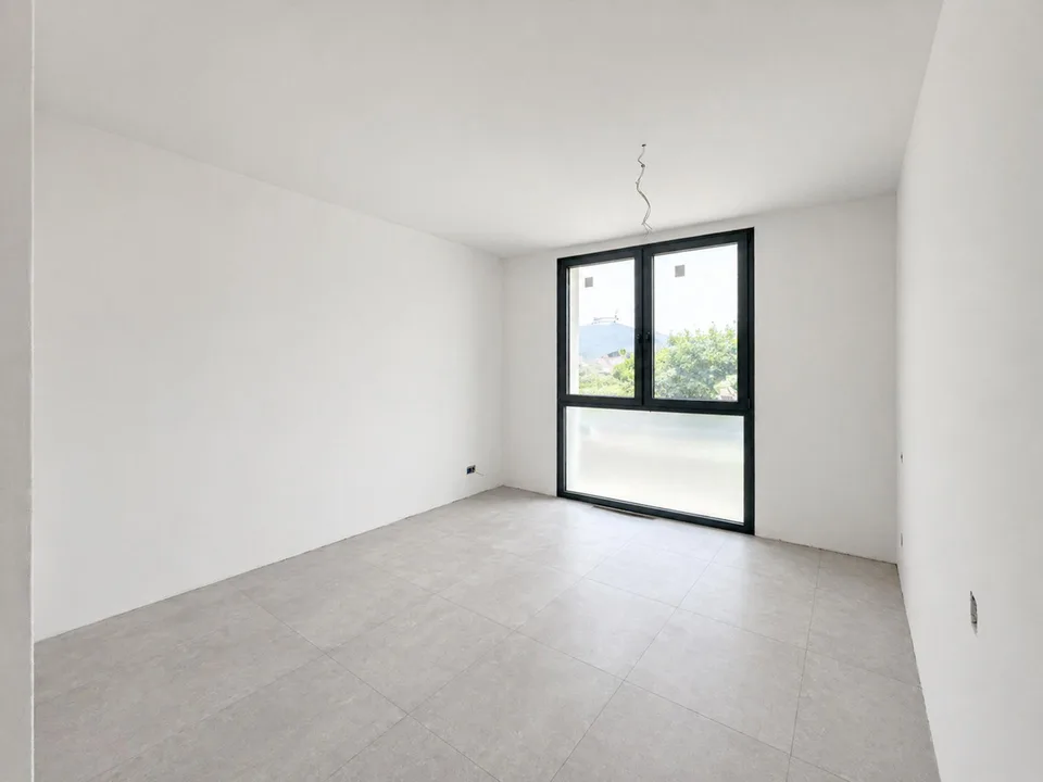 3.5 Zimmer mit großer Terrasse in Sorengo
