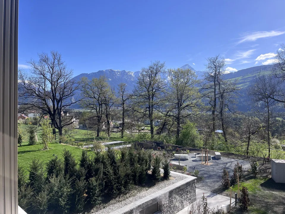 Einzigartige Dachwohnung mit Aussicht - auch als Ferienwohnung
