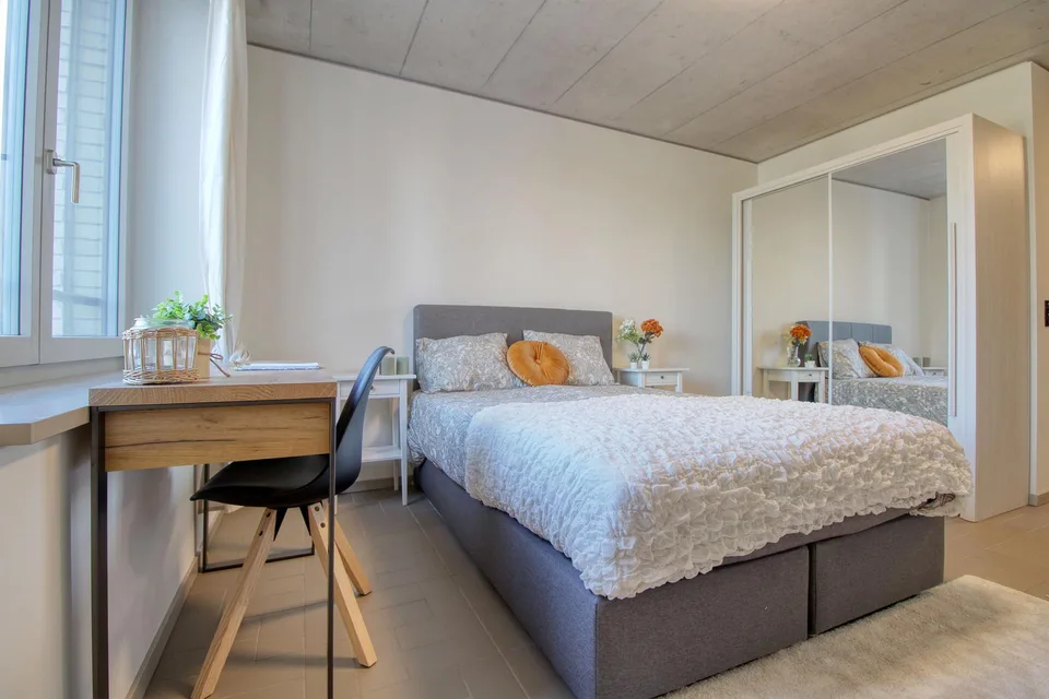Modernes Coliving im lebhaften Schlieren