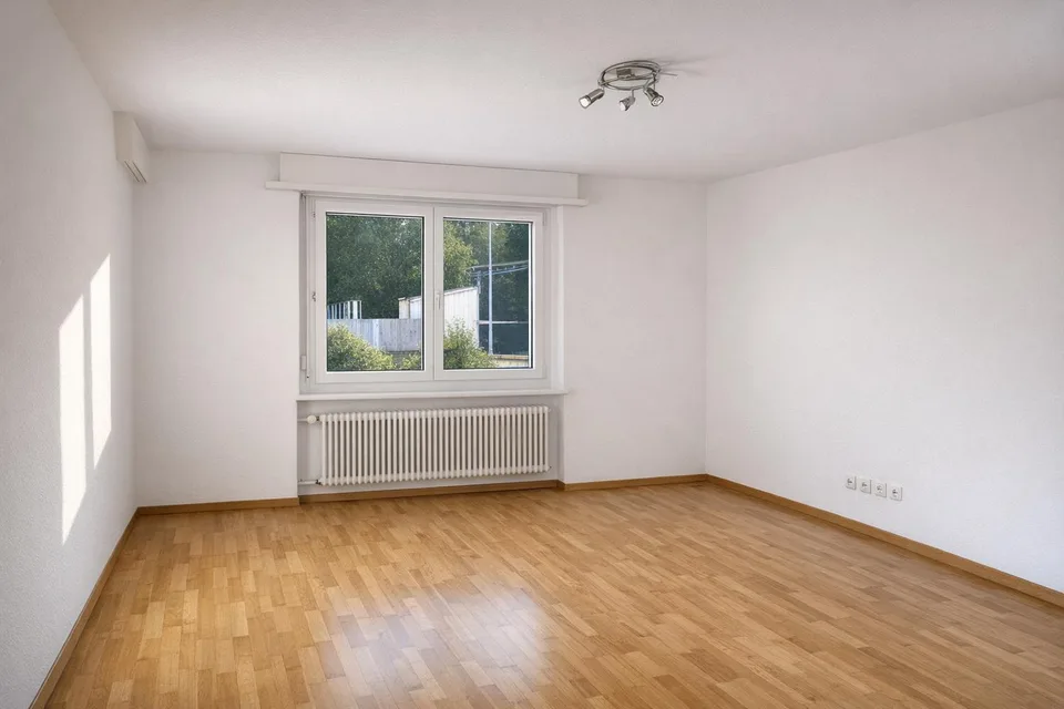 4-Zimmerwohnung direkt neben dem Bahnhof mieten!