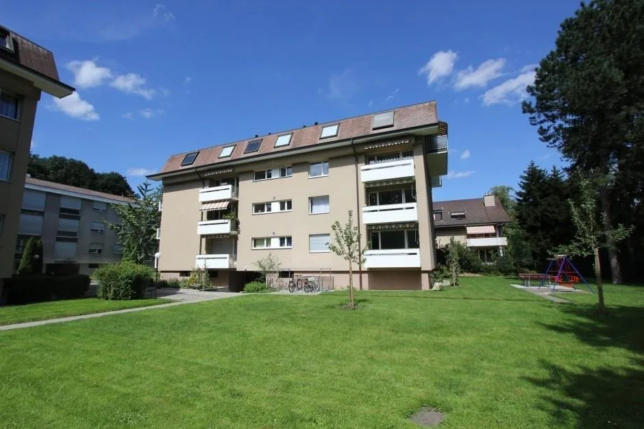 Renovierte 2,5-ZWG an ruhiger Wohnlage im Grünen