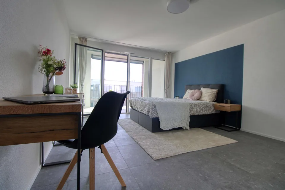 Appartement vivant spacieux à Crissier avec balcon privé
