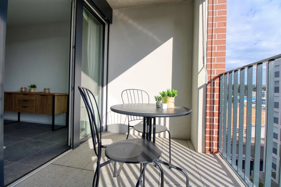 Appartement vivant spacieux à Crissier avec balcon privé