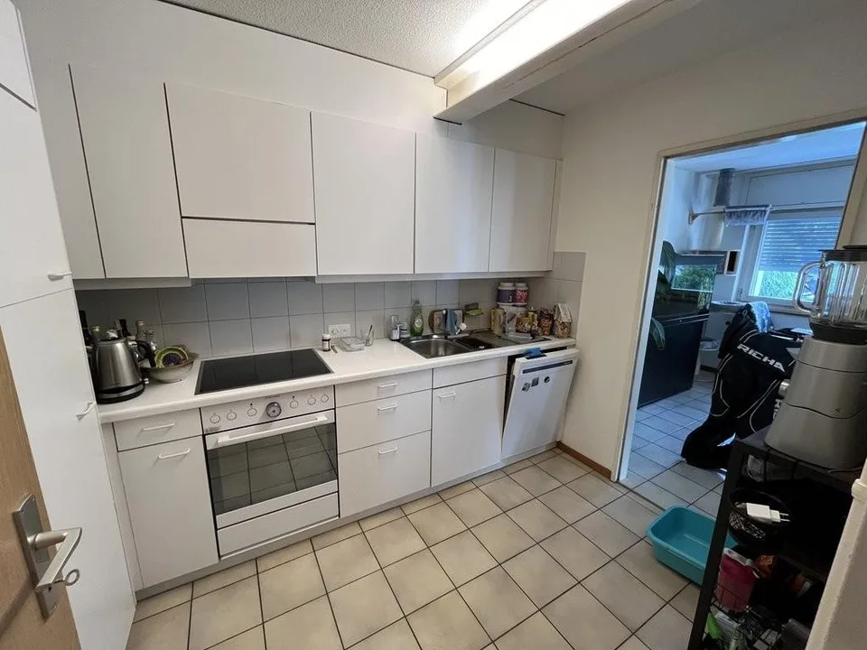 Gemütlich 3.5-Zimmerwohnung mit Blick auf den Thunersee