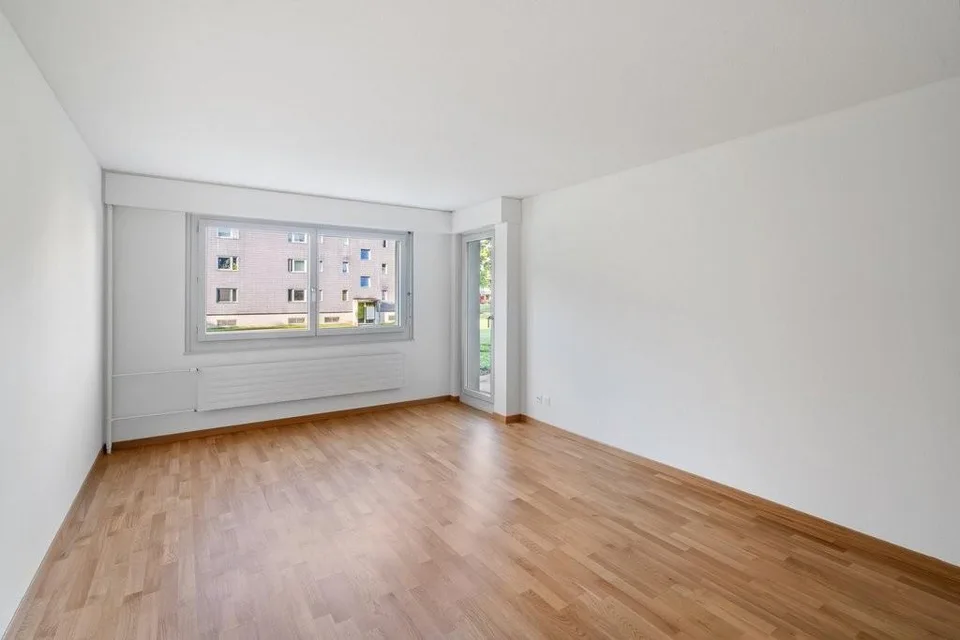 helle 4-Zimmerwohnung in grüner Umgebung