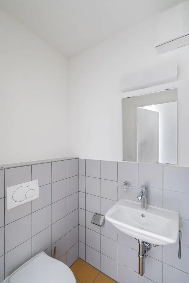 helle 4-Zimmerwohnung in grüner Umgebung