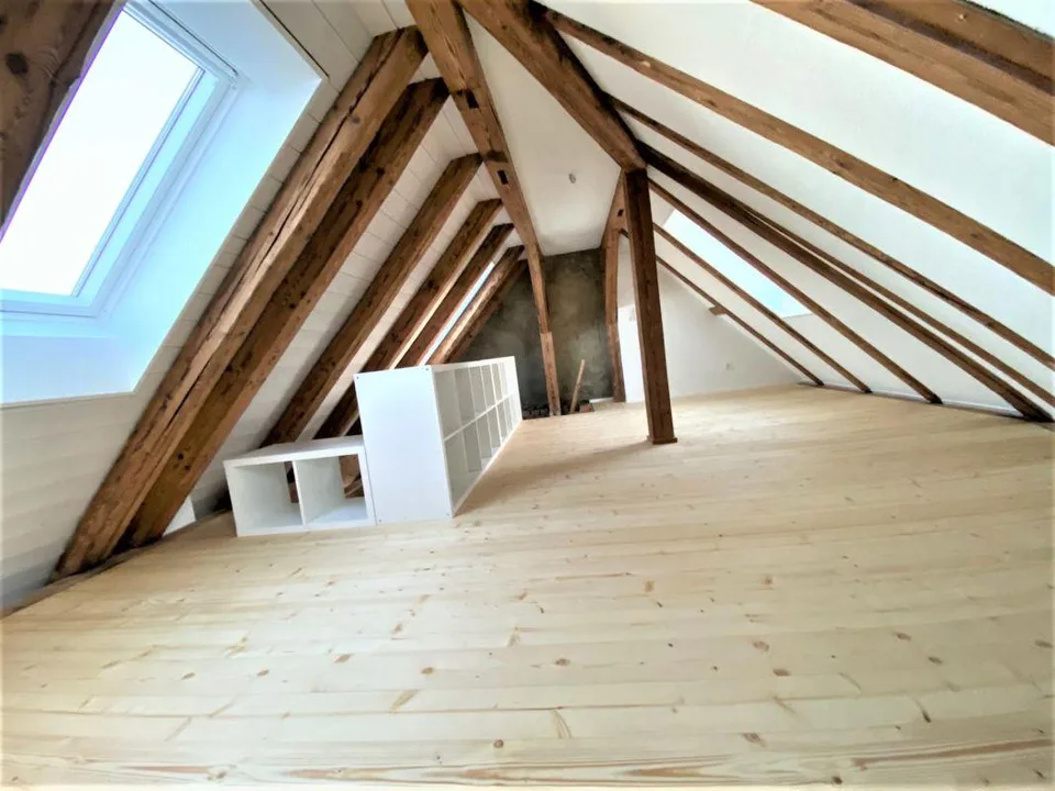 Heimelig in der Stadt - 4-Zi. Maisonette-Dachwohnung