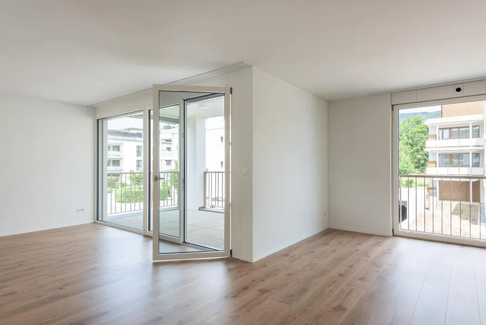 Helle Wohnung mit Blick ins Grüne!