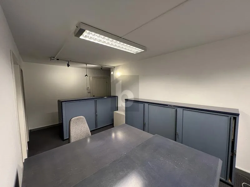 AU CENTRE MEUBLÉ ET PRÊT À HABITER