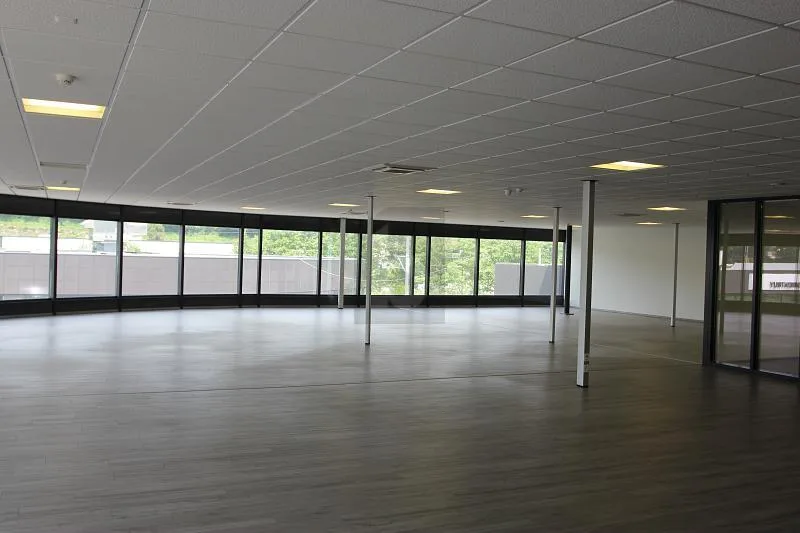 ESPACE DE BUEAU MODERNE