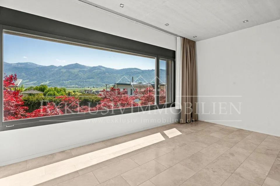 Exklusiv wohnen, jeden Moment geniessen, Villa mit Aussicht und Pri...