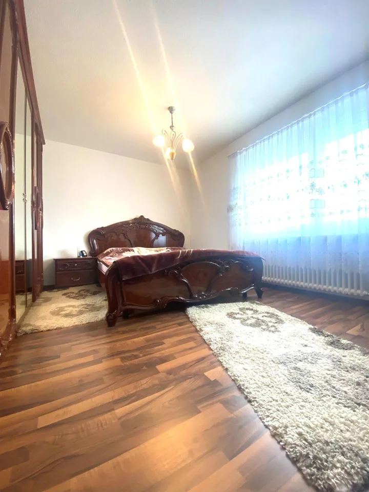 Helle grosszügige 3.5 Zimmer Wohnung