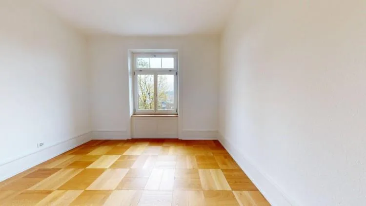 Renovierte 3-Zimmerwohnung mit stilvollem Jugendstil-Charme