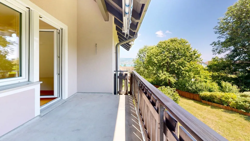Frisch sanierte 2 ½ - Zimmerwohnung mit neuer Küche und modernem Bad