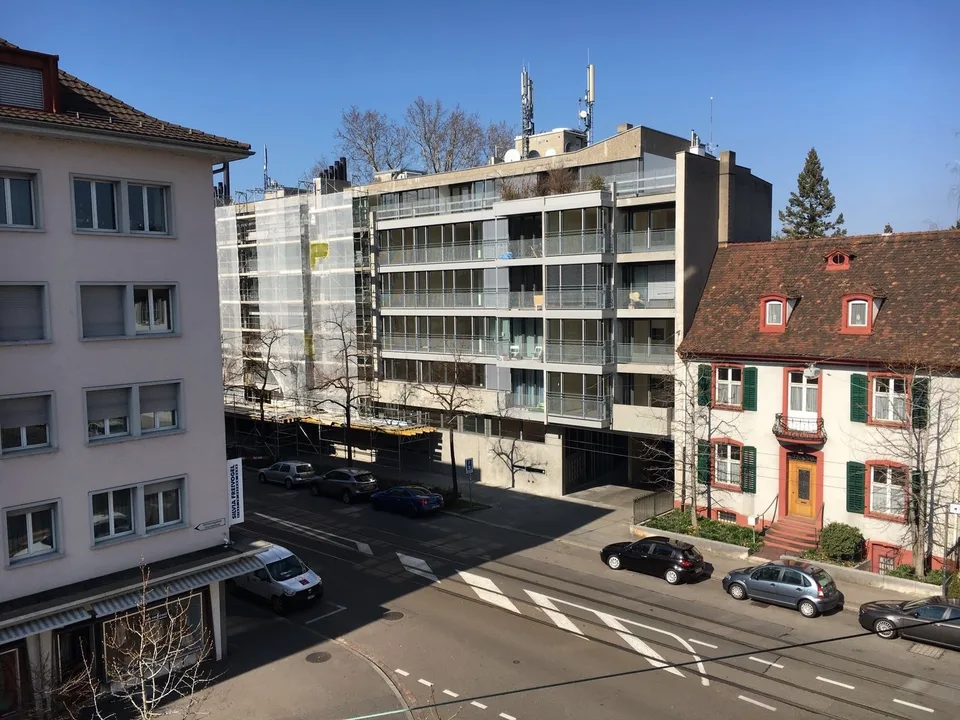 Topmoderne 2.5 Zimmer Wohnung