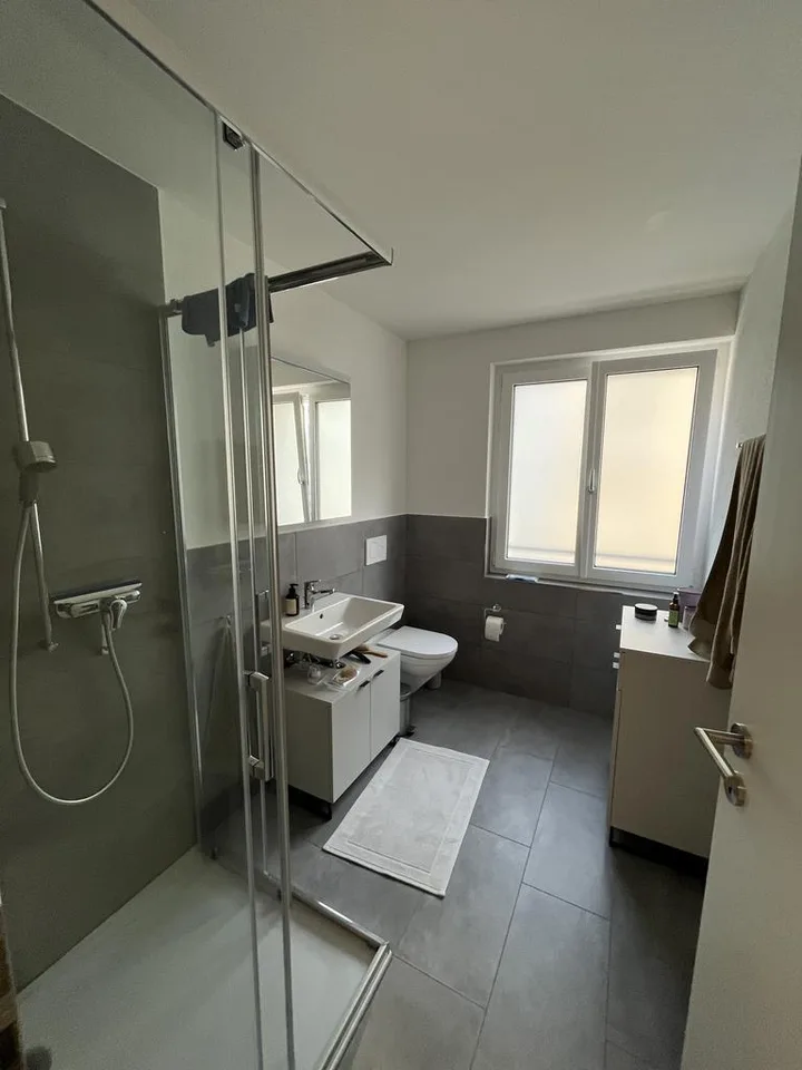Zuhause mit Stil - kürzlich sanierte Wohnung an zentraler Lage!