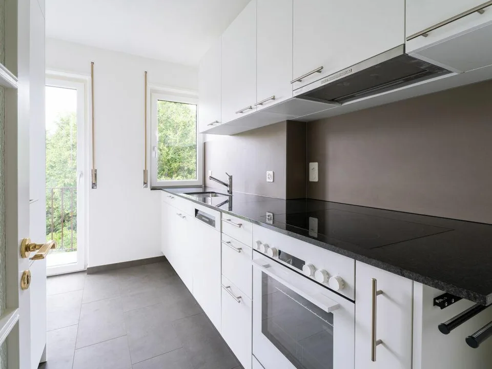 Frisch sanierte 4-Zimmer-Wohnung im Kreis 6