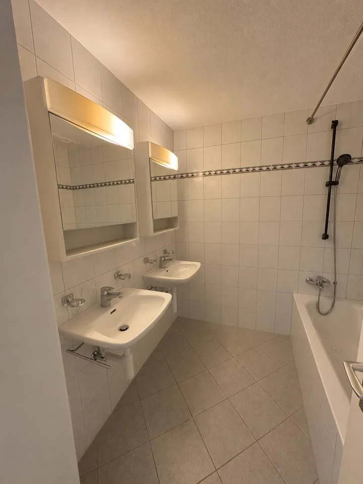 Wohnen mit Aussicht  moderne 4.5-Zimmer-Wohnung in Walzenhausen