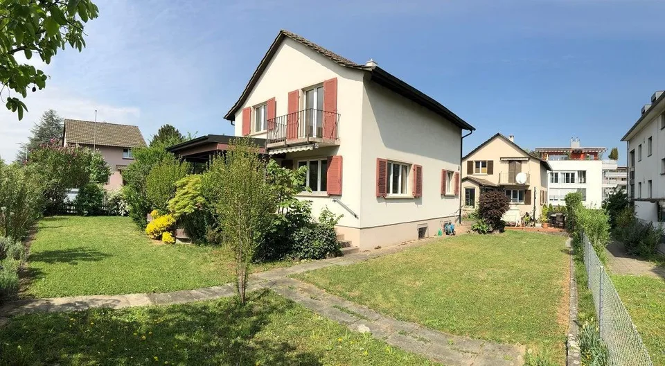 Einfamilienhaus mit Umschwung in Augst BL