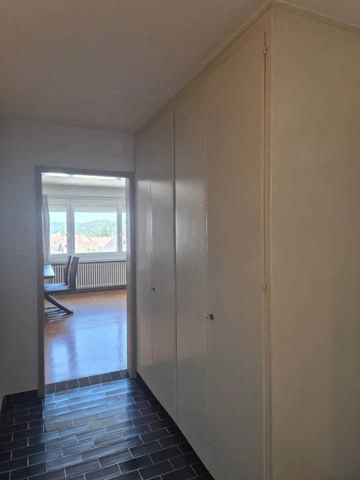 Günstige 1.5-Zimmerwohnung in Neerach