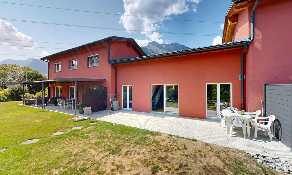 4-room house with private garden